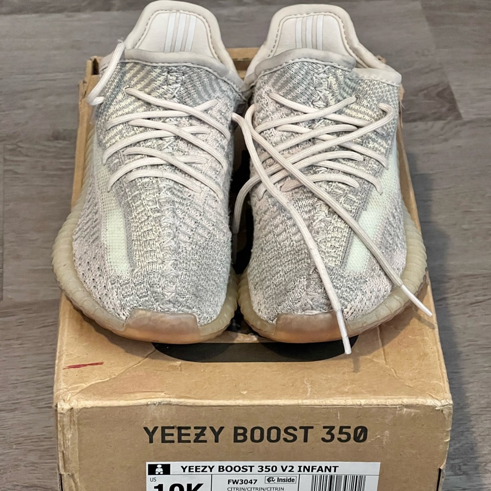 Adidas Yeezy citrin